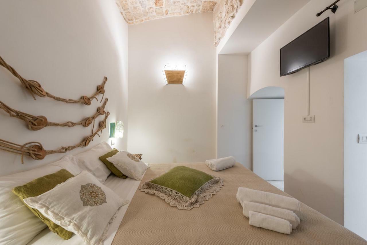 Eremo Guest House - Housea Полиняно а Маре Екстериор снимка